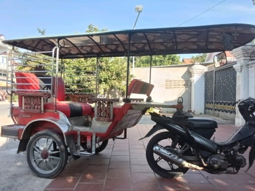 កង់បីលក់