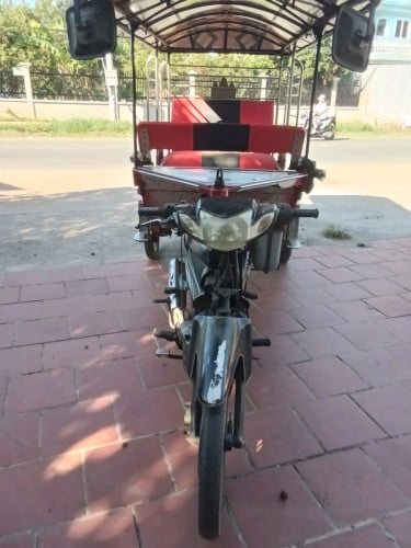កង់បីលក់