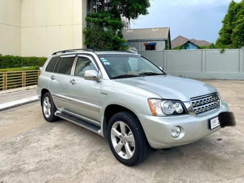 ឡានលក់ឆ្នាំ03V6limited fullពេញប៉ុងពីរ