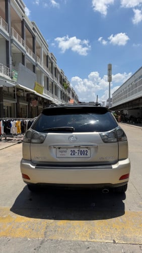 ឡានលក់បន្ទាន់ 16400$