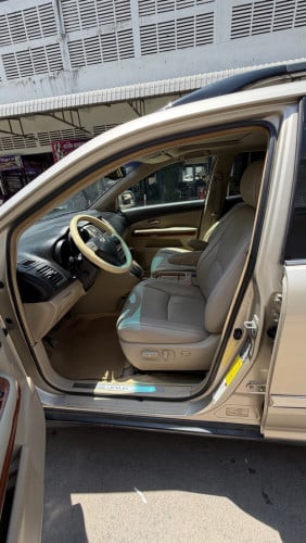 ឡានលក់បន្ទាន់ 16400$