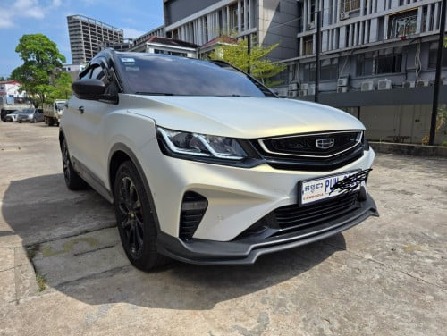 ធានាជូនឡានស្អាត17500$កាត់ឈ្មោះជូនបើយកទាំងលេខតម្លៃពិសេសជូនឆាតមកបានបងៗ