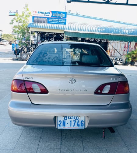 ឆ្នាំ1998ពណ៍មាស