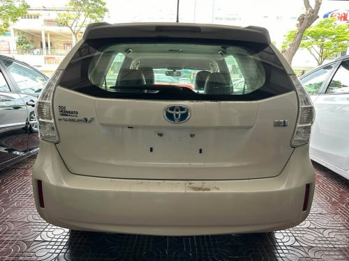 មេឡានហ្សុិនមូល 2012” Prius V Full option 5 សកាំមៃក្នុងប្រផេះ អេតាមេឡានធានា