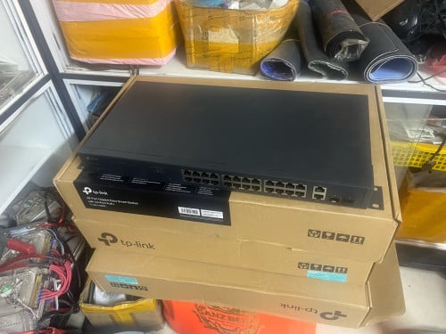 : 28-Port Gigabit Easy Smart Switch with 24-Port PoE+