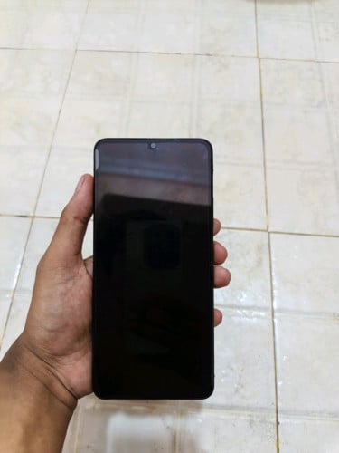 ទូរសព្ទលក់បន្ទាន់ 60$ HONOR PLay 10