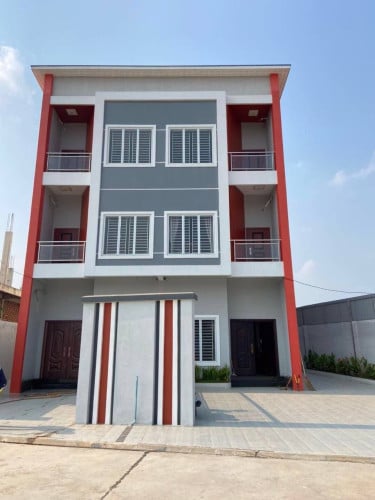 ម៉ូតផ្ទះស្អាតខ្នាតផ្ទះធំតម្លៃមហាអស្ចារ្យត្រឹមតែ 65,000$