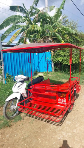 កង់បីលក់ តម្លៃ 800$ ចរចារបានតិចតួច នៅថ្មីស្អាត
