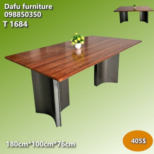 តុគ្រប់ប្រភេទ All types of tables 各种类型的桌子