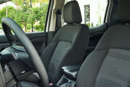 រថយន្តមានស្តុកភ្លាមៗ/ Ford Ranger XL 2026
