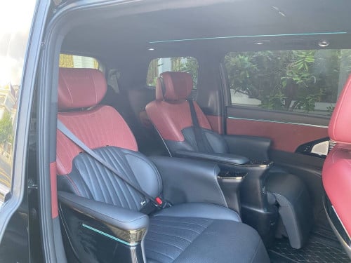 រថយន្តមួយទឹក GAC M8 2024 ឡាននៅថ្មីមួយជុំ