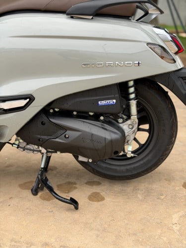 ចង់លក់Giorno 2025 4000km