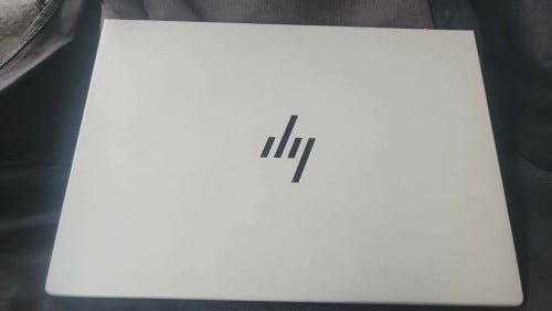 របស់កម្រ HP Elitebook 1040 G11