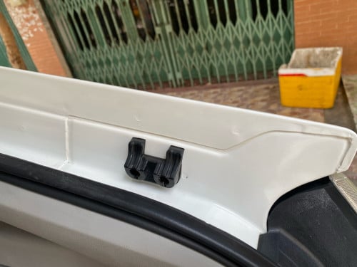 ឡានលក់ Prius 06 h full ឡានថ្មីថ្នាំស៊ីនម៉ាជំ