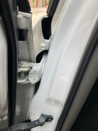 ឡានលក់ Prius 06 h full ឡានថ្មីថ្នាំស៊ីនម៉ាជំ