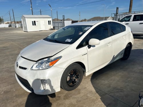 មកដល់ឆាប់ៗ Toyota Prius 015 option 2 តម្លៃល្អខ្លាំង