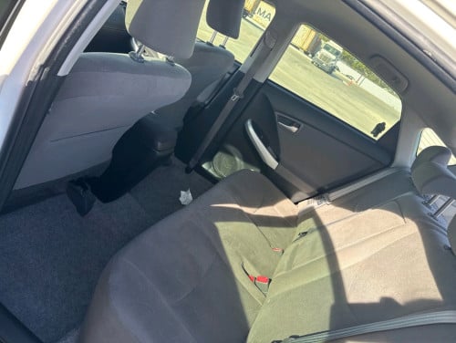 មកដល់ឆាប់ៗ Toyota Prius 015 option 2 តម្លៃល្អខ្លាំង