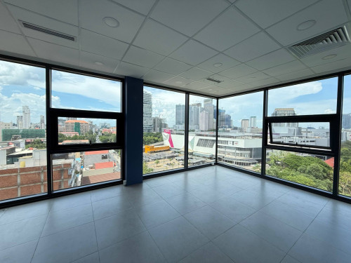 🏢Office Space for Rent – Prime Location in Front of AEON Mall 1