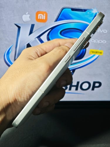 📱OPPO Reno14 Pro 5G / China  💾RAM12G+12G/Storage512G✅នៅស្អាត98%(លក់មានការធានាត្រឹមត្រូវ)