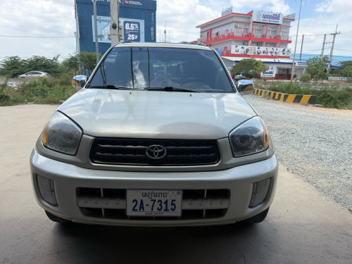 🚔 ឃ្លាំងលក់រថយន្ត សេម អូតូ ខា💰មានសេវាកម្មបង់រំលស់100% បង់120$-200$🚗Toyota  RAV4 L  2001