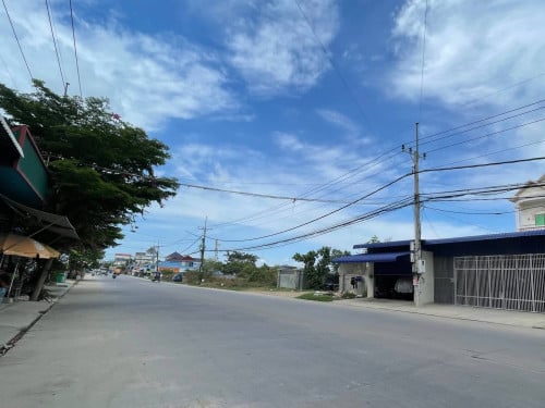ឃ្លាំងអាជីវកម្មជួល ភ្នំពេញ | Warehouse For Rent