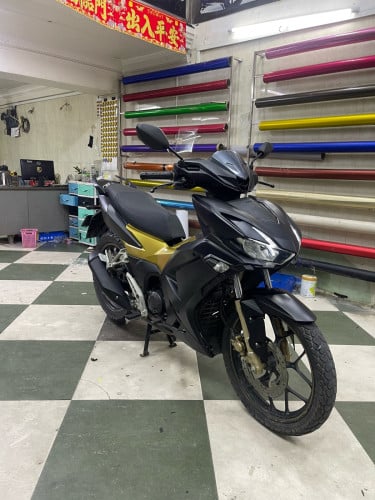 លក់ធូរៗ Winner 2022 ABS Smart key  ផែនម៉ូតូខ្ចី ម៉ាស៊ីនរត់អេម 1650$ចរចា 098240033