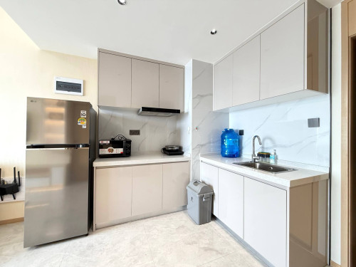 1. Bedroom for rent