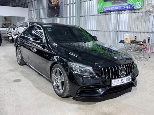2015 Mercedes C300 AMG ម្ចាស់ដើម