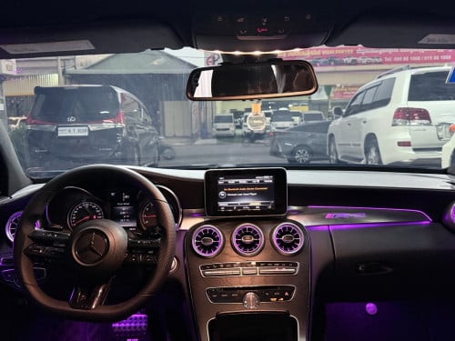 2015 Mercedes C300 AMG ម្ចាស់ដើម