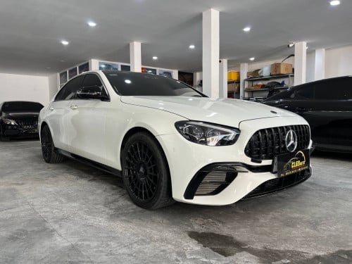 2017 Mercedes Benz E300 Up 2024
