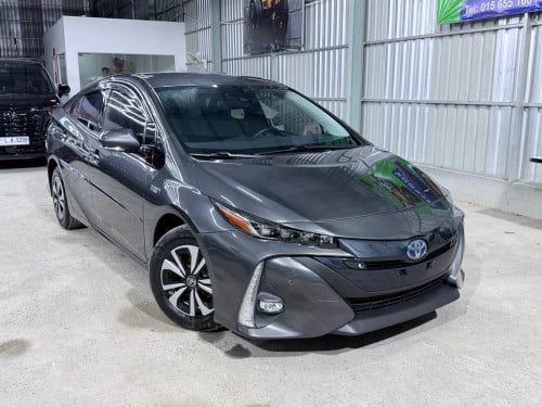 2017 Toyota Prius Prime Advanced ក្រដាសពន្ធ
