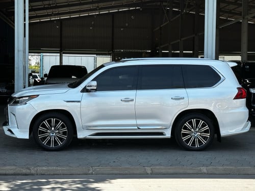 2018 LX570 SUPER SPORT អារ៉ាប់