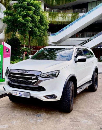 2024 Isuzu MuX 3.0 Diesel $47,300