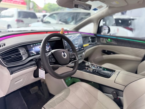 2025 DENZA D9 សាំង អគ្គិសនី Full Option