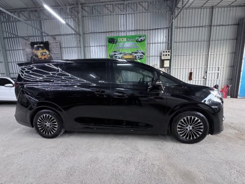 2025 DENZA D9 សាំង អគ្គិសនី Full Option