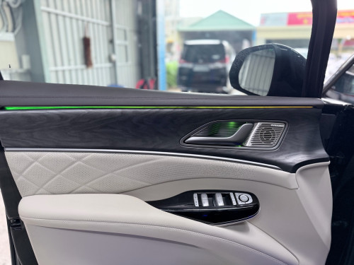 2025 DENZA D9 សាំង អគ្គិសនី Full Option