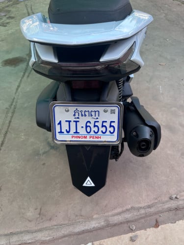 2790$PCX2021 125CC