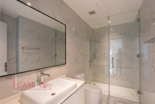 38th Floor 3 Bedrooms Penthouse For Rent at J Tower 2 | BKK1