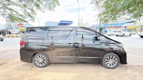 Alphard 2010 មានហ្គាស់&កៅអៅVIP