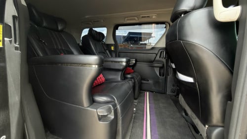 Alphard 2010 មានហ្គាស់&កៅអៅVIP