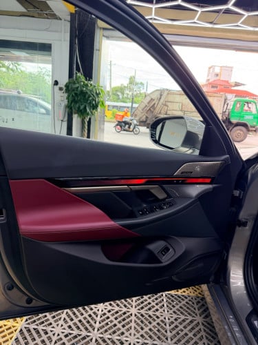 BMW i5 2024