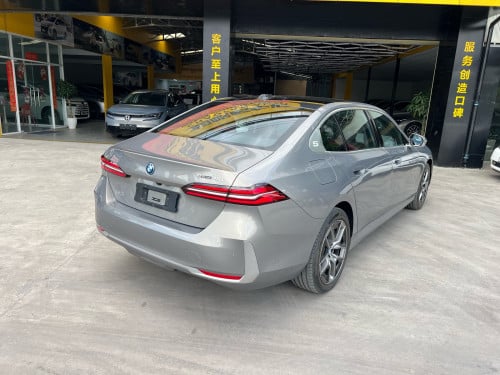 BMW I5 e-Drive35L EV 2024