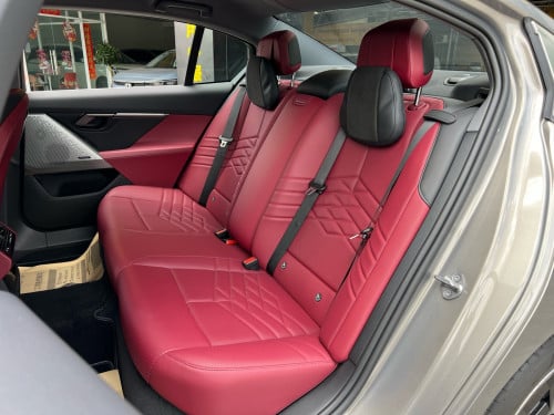 BMW I5 e-Drive35L EV 2024