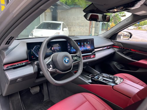 BMW I5 e-Drive35L EV 2024