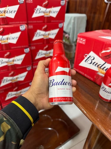 Budweiser ស្រាបៀនាំចូលបញ្ចុះតំលៃ 50%