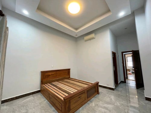 Building For Rent
