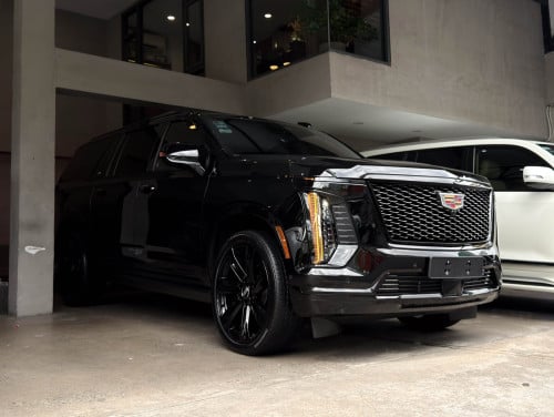 Cadillac Escalade 2025 ESV Sport Platinum