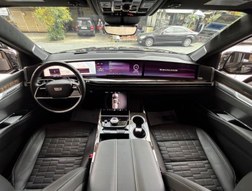 Cadillac Escalade 2025 ESV Sport Platinum