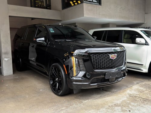 Cadillac Escalade 2025 ESV Sport Platinum