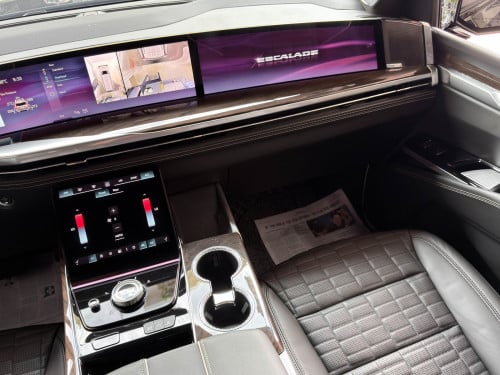 Cadillac Escalade 2025 ESV Sport Platinum
